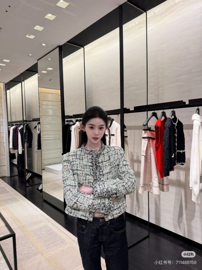 샤넬 숏 트위드자켓