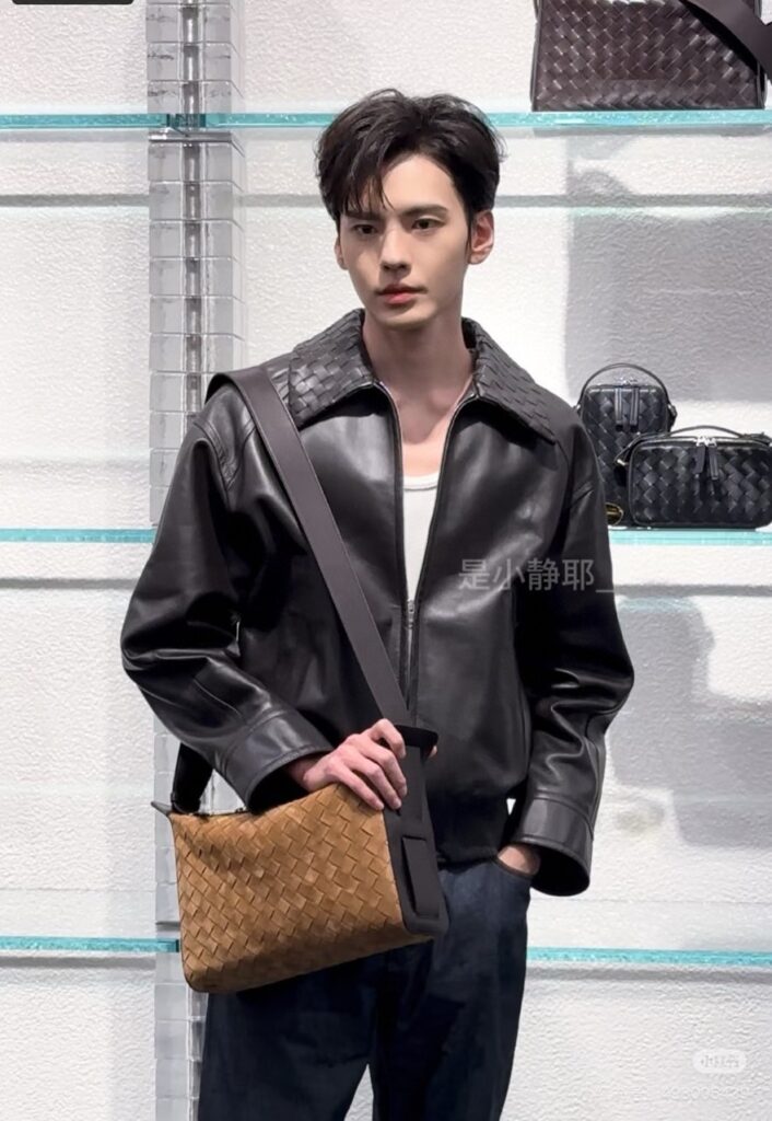 보테가베네타 트라이베카 인트레치아노 탑핸들 백